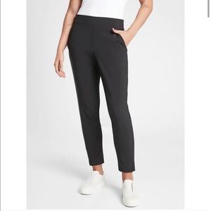 Athleta Size 8 Black Brooklyn Ankle Athletic Pant